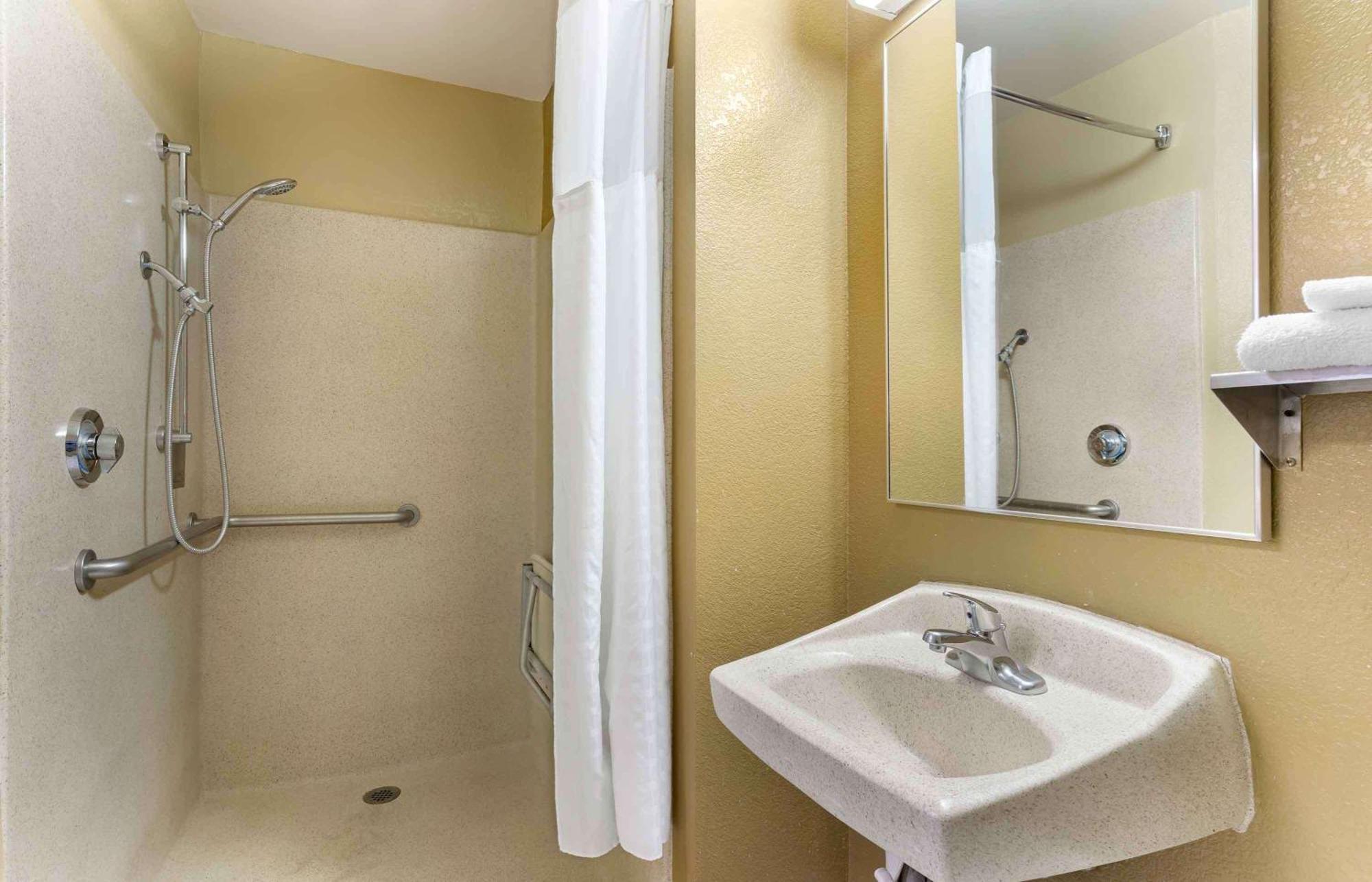 Extended Stay America Suites - Livermore - Airway Blvd Esterno foto